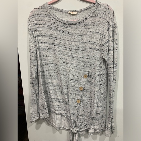 Long sleeve top - Picture 2 of 2